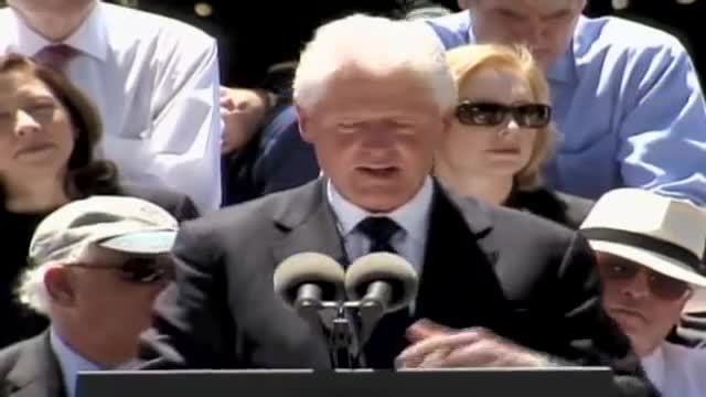 Clinton Defends Byrds KKK Ties or himself?