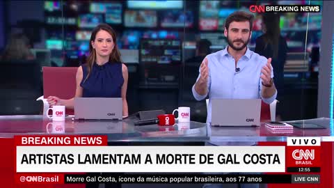 Maria Bethânia lamenta a morte de Gal Costa | LIVE CNN