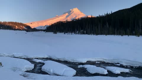 Sherbert Sunrise – White River West Sno Park – Mount Hood – Oregon – 4K