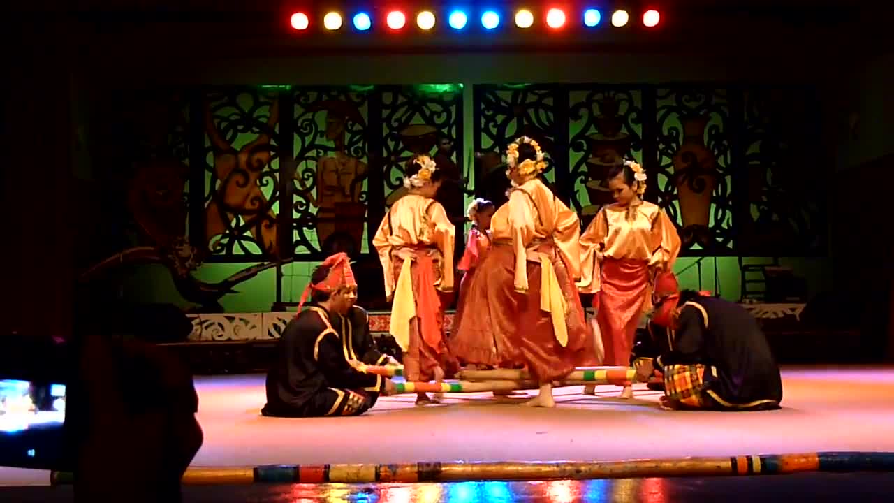 Malaysian cultural dances