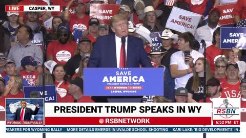 WATCH: Trump Makes Crowd Burst Out Laughing with Liz Cheney Photo