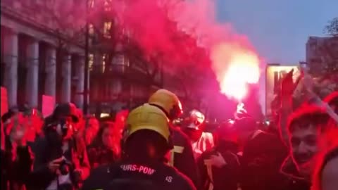 프랑스 혁명, 소방대도 합류