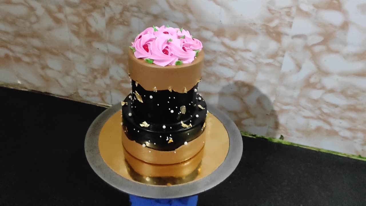 Chocolate cake design