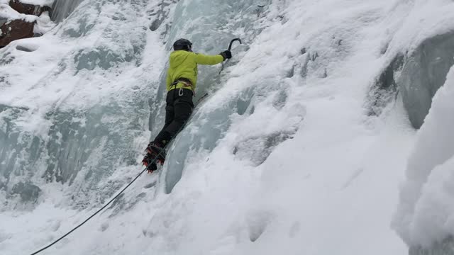 Ice Climbing Lincoln Falls