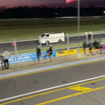 Amazon Van Drag Race