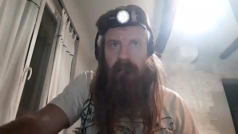 2022-10-26 (3) - twtchception (live parallèle à Decheterie et Radio Libre) - Twitch Triskelina