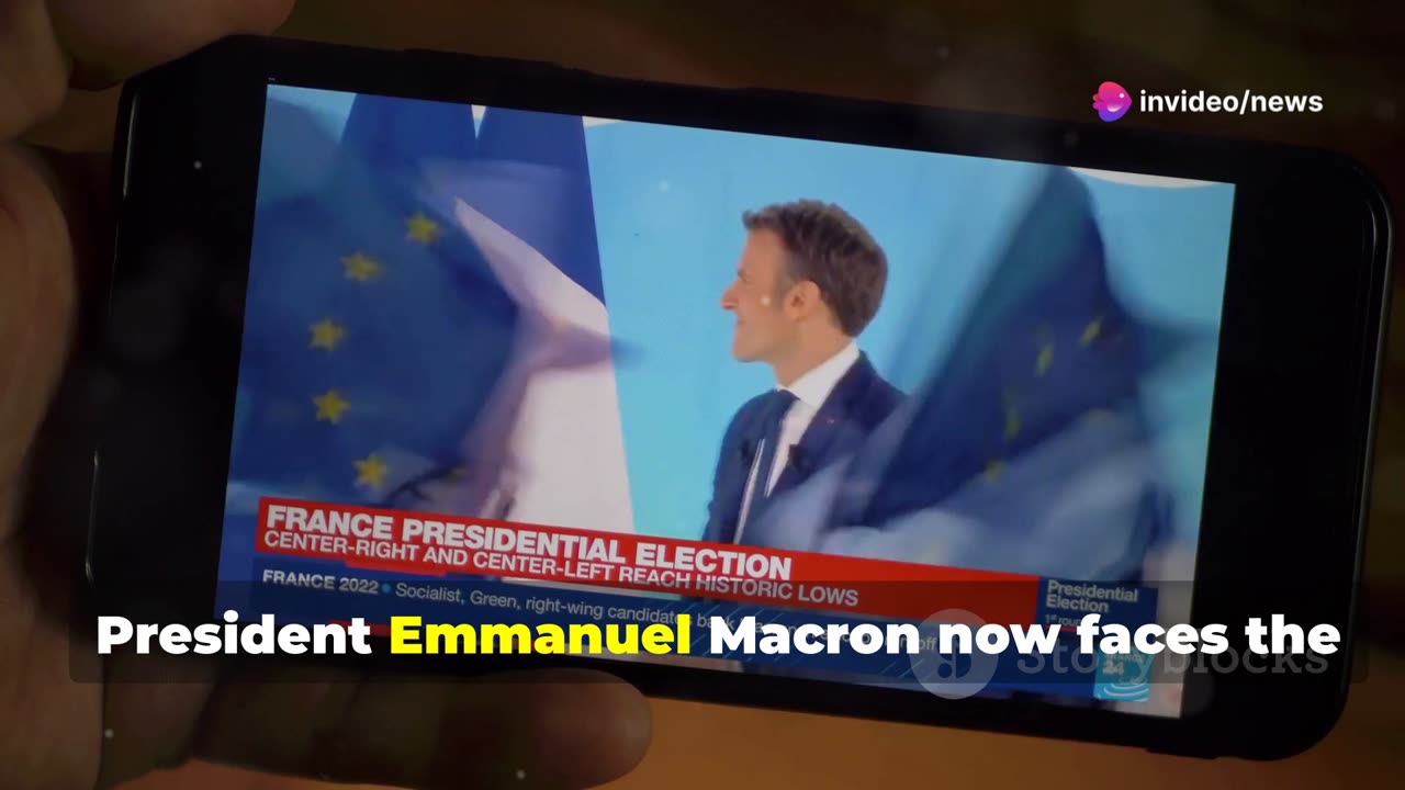 "No Confidence Vote Topples French Government: What’s Next?"