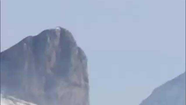 Keep your eyes on the sky