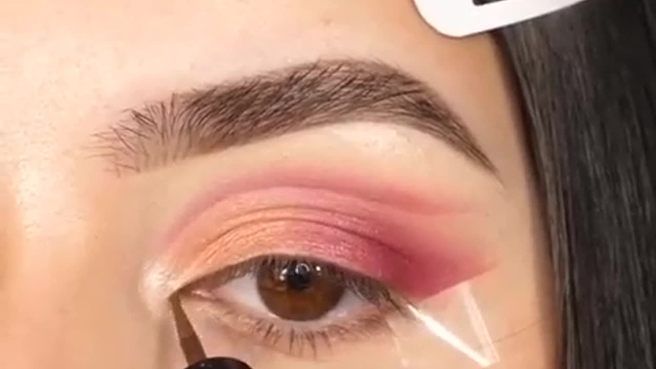 Makeup @ Here style