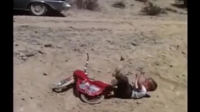 Incredible desert racing footage from Bruce Brown's 1967 film Hare & Hound Classics