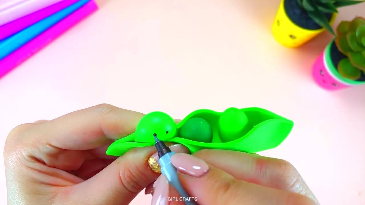 7 DIY FIDGET TOYS IDEAS - HOW TO MAKE EASY FIDGET TOYS AT HOME - Watermelon Pop it and more..