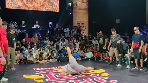 ;INDIA vs AMERICA Epic Dance Battle at Red Bull Bc One 2019 India - World Finals