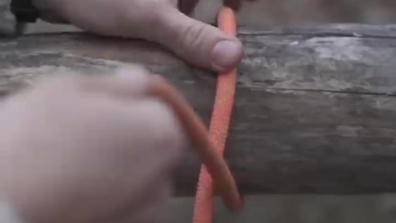 X Shape Knot, Hard to Open.
