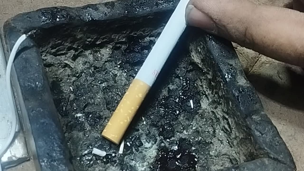 Cigarette style