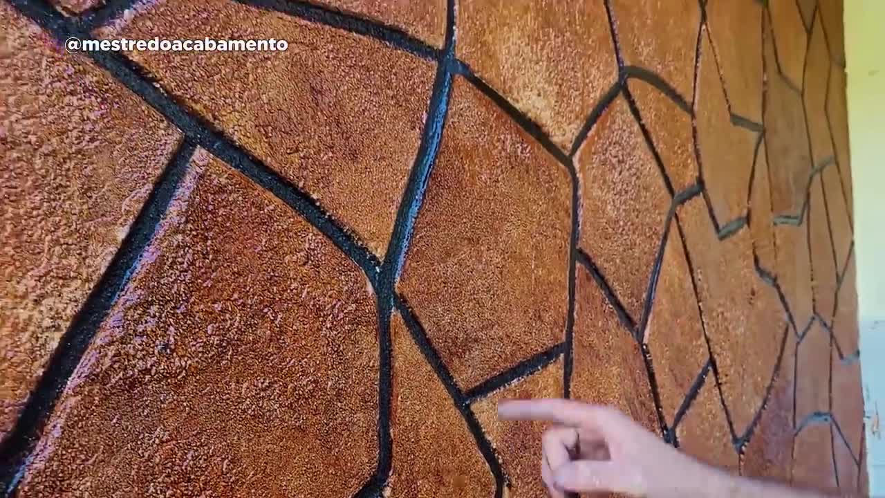 EFEITO PEDRA COM ARGAMASSA E ROLO MACARRÃO - STONE EFFECT.