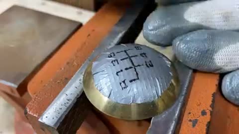 Woodturning a Gear Knob Oak Brass and aluminium