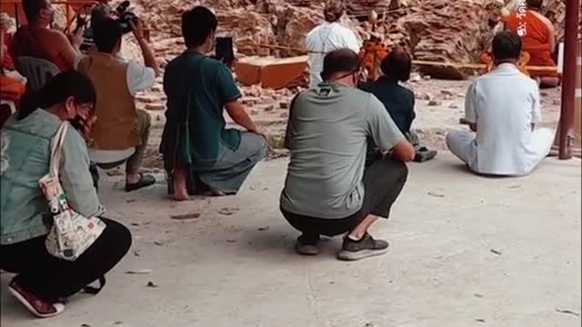 522-year-old Chiang Mai pagoda collapses