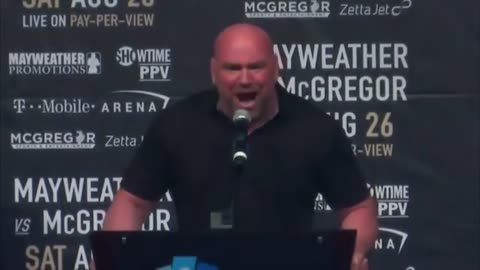 DANA WHITE ALMOST PASSING OUT FROM INTRODUCING CONOR MCGREGOR