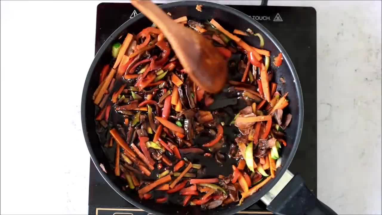 Noodles with Stir-Fried Asian Veggies