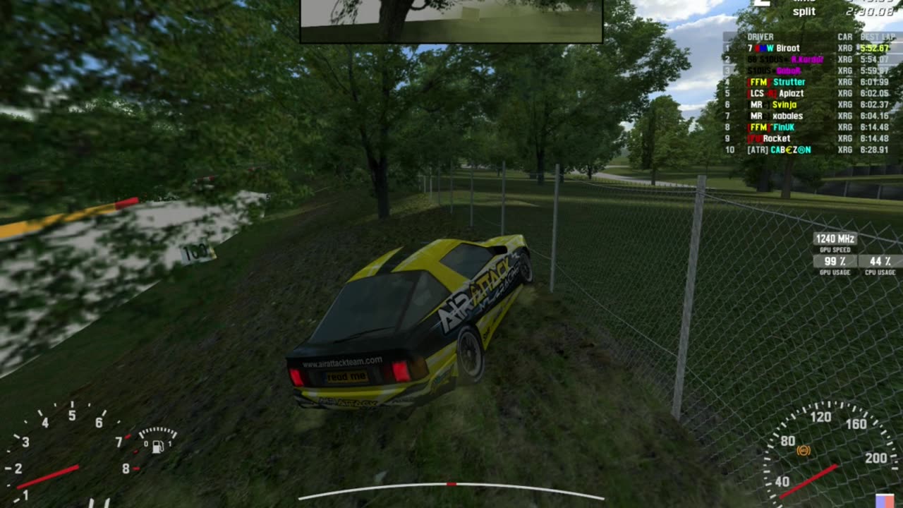 Live For Speed FS, strutter and loco have a speak whit trees