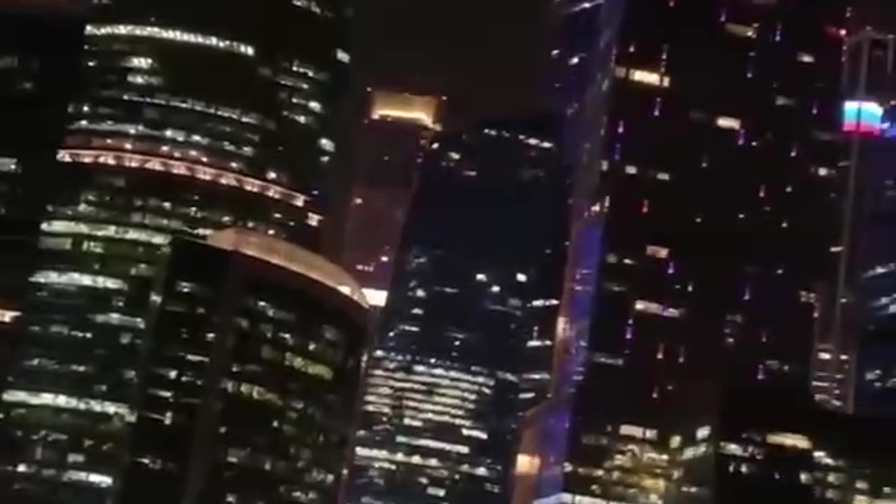 My advice for them is to close the ears 👂 and stay positive. Also don’t look up…