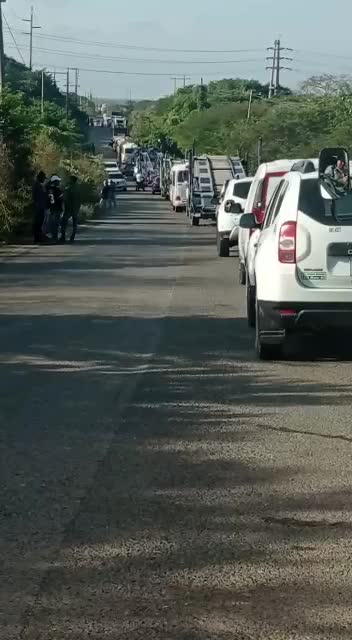 Video: Bloqueo impide el tránsito vehicular hacia Barú