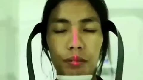 Amazing face Sarjury.. must watch