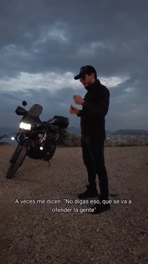 Opresores quieren hombres cobardes