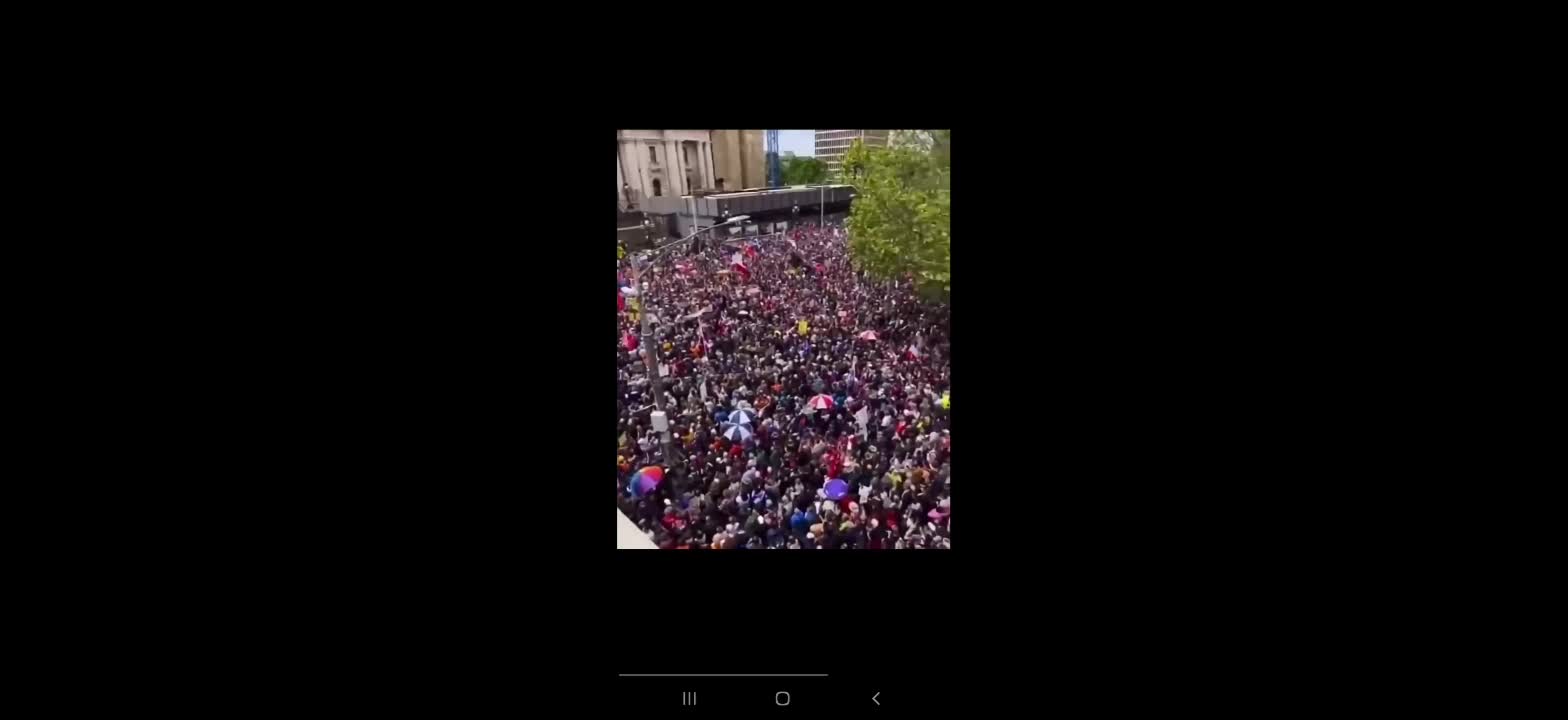 MELBOURNE. EXPLODING. AGAIN.