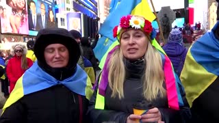 Protesters in Times Square call for peace in Ukraine