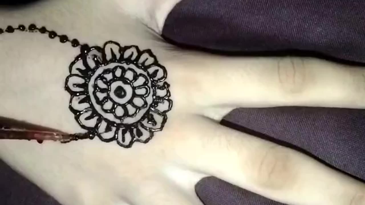 Child mehndi designs 🦋