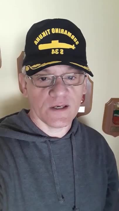 Estados Unidos querem destruir a Rússia e depois ir atrás da China, afirma Oliver Stone #shorts