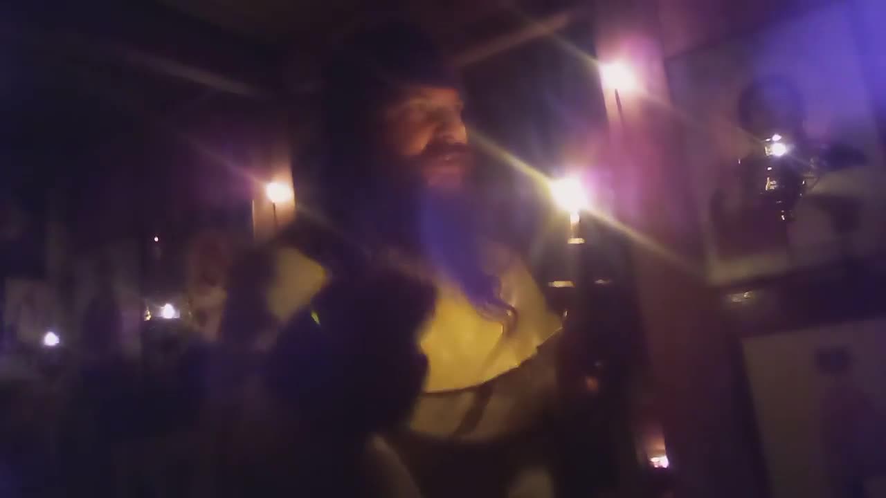 ΣΟΥ ΛΕΩ ΕΛΑ ΣΤΗ ΖΩΗ ΚΑΙ ΜΟΥ ΛΕΣ ΠΩΣ ΘΑ ΖΗΣΩ?