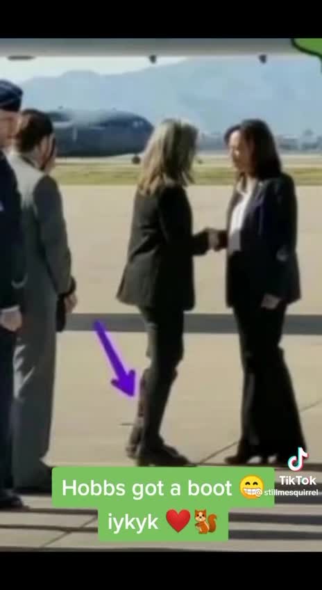 😂👆 Katie hobbs 👢 joined the boot club