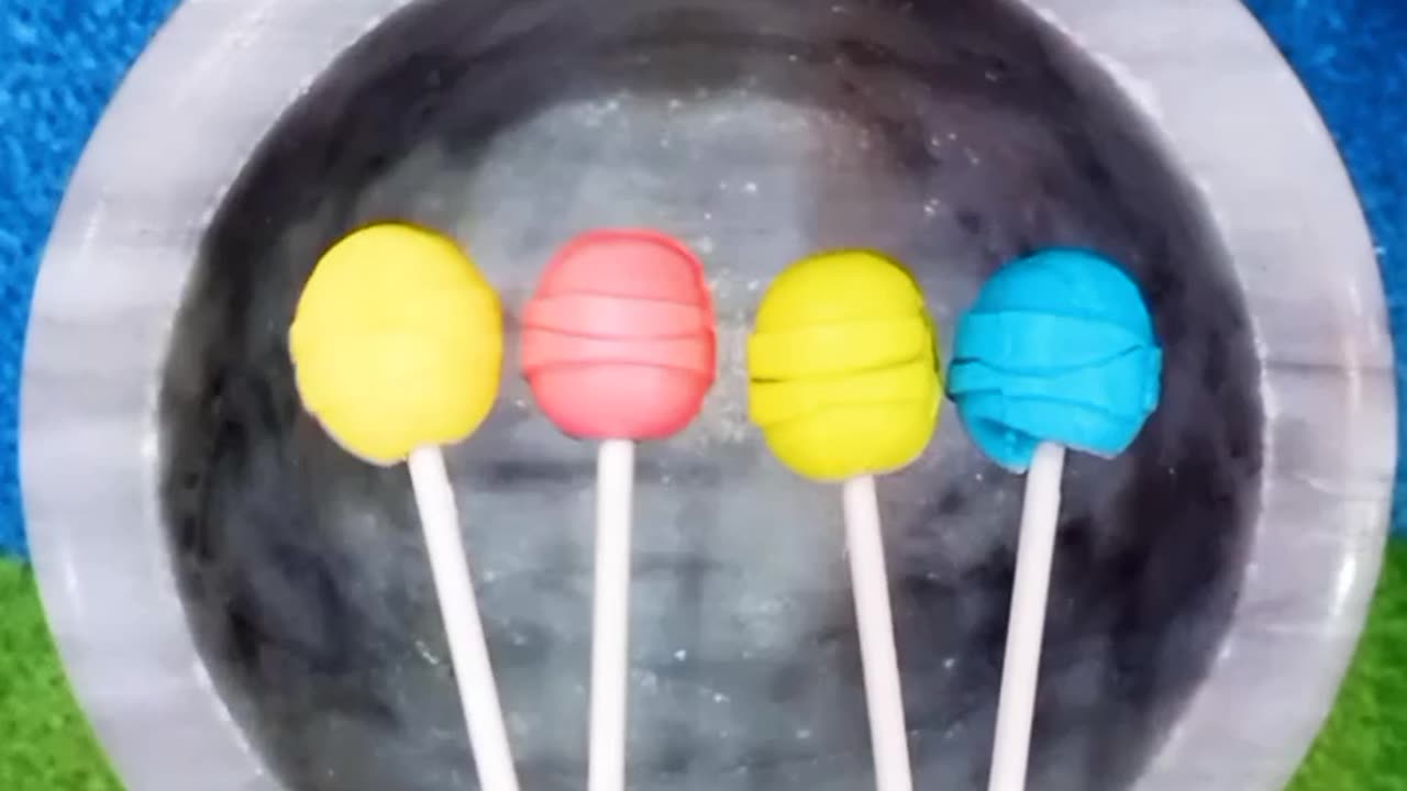 Satisfying Crushing Asmr, Lollipop Candy ✅💥🍭