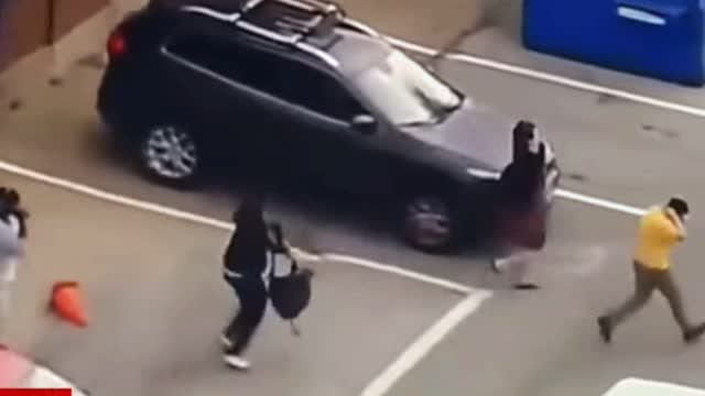 US School shooting.3 killed and 7 injured in school shooting in Missouri,USA