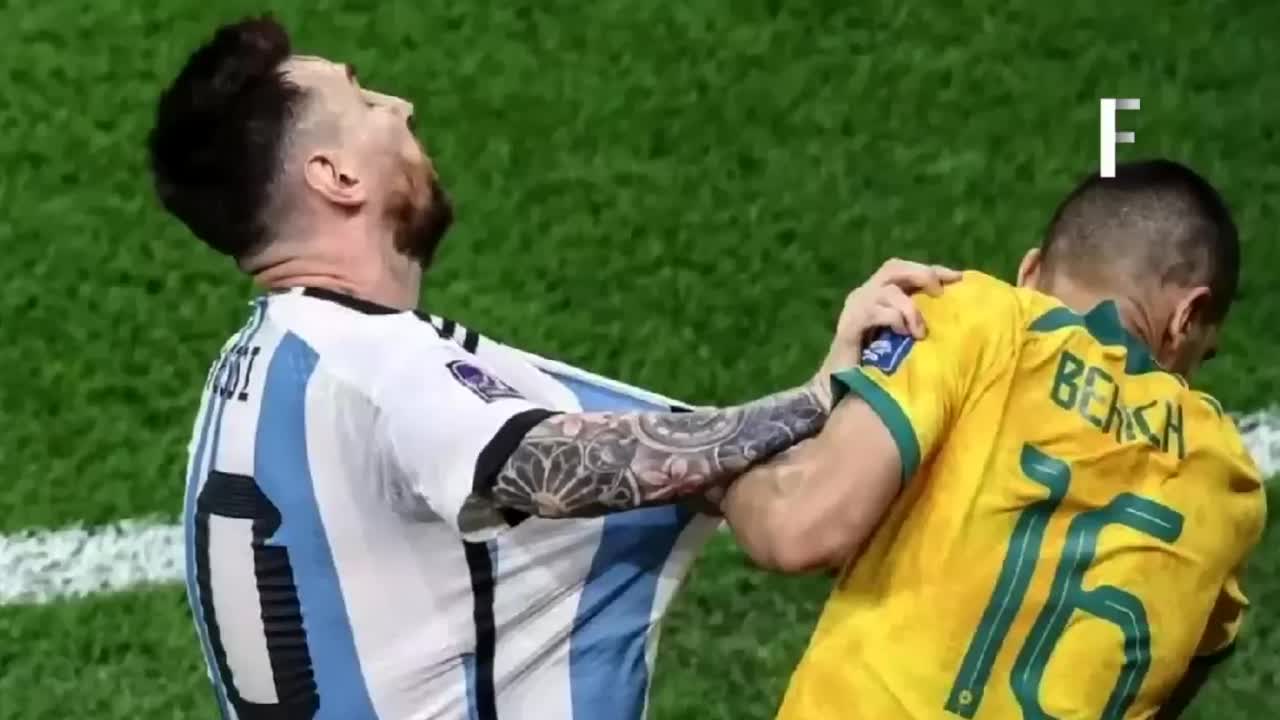 Lionel Messi angry with Australian player & Argentina fans bowing down to Messi