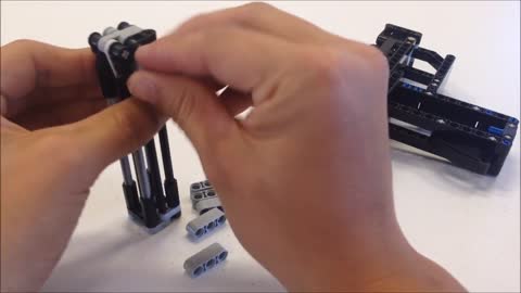 Lego Technic Semi-automatic Pistol