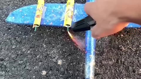 Pesawat Roket untuk Festival