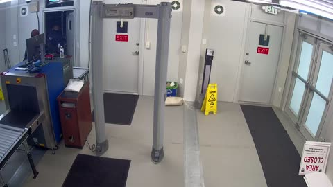 0972USCG00SouthTrailer_2021-01-06_21h20min02s483ms.mp4