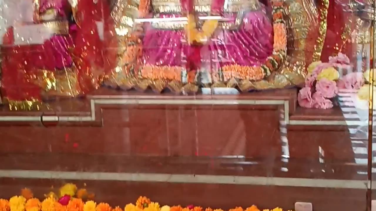 Bhagwan ke darshan,Kali Mata mandir,canat palace