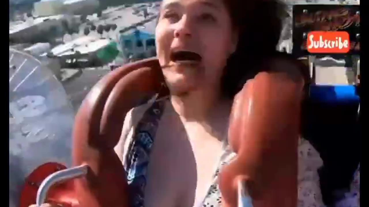 Beautiful women slingshot ride