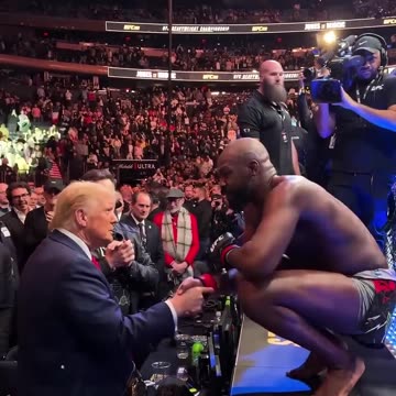 Jon Jones offers title belt to Trump after winning