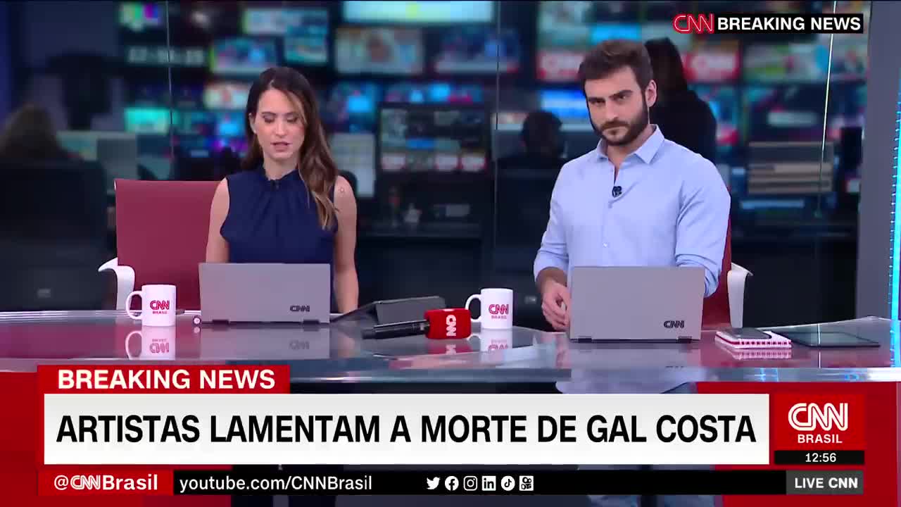 Maria Bethânia lamenta a morte de Gal Costa | LIVE CNN