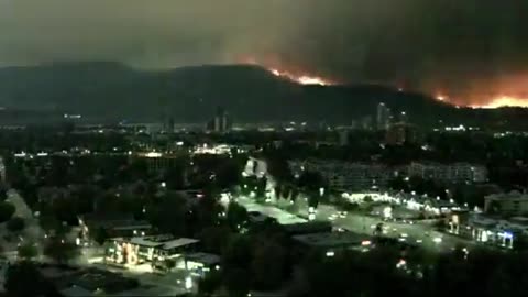 How fast the Canadian fire is spreading