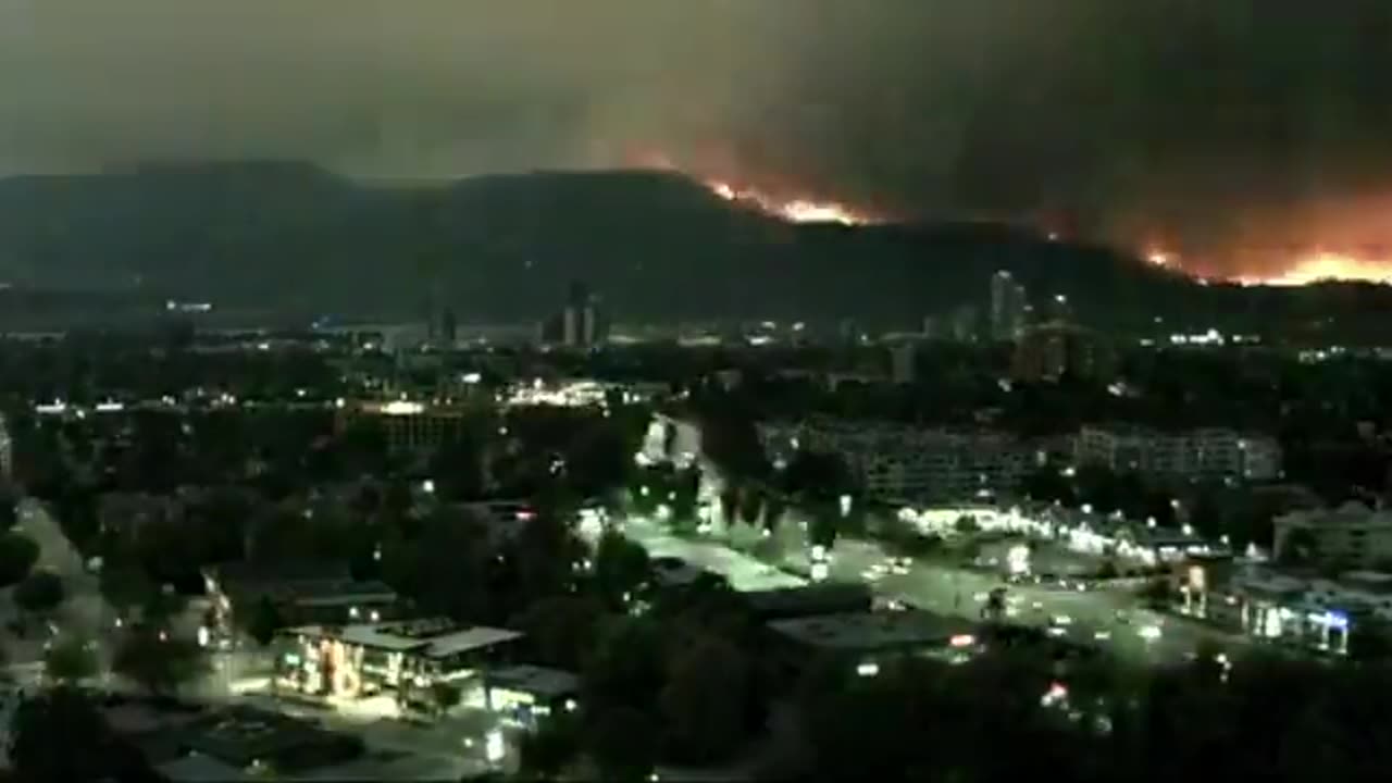 How fast the Canadian fire is spreading