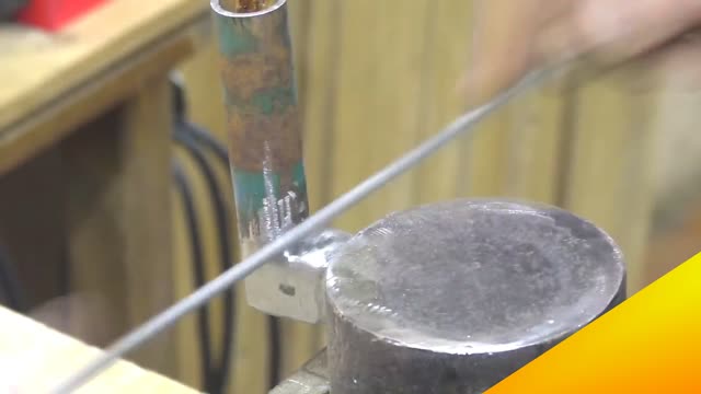 Jenius' idea of ​​making a Small Stove from scrap metal