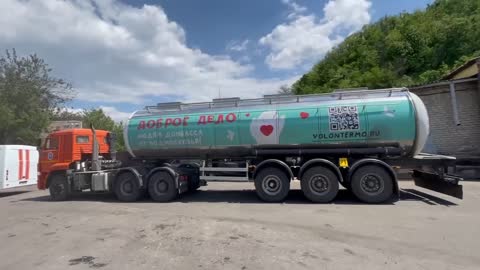 Podnikatelé z Moskvy rozjeli akci voda pro Donbas do oblastí kde vodovody zničila ukrajinská armáda