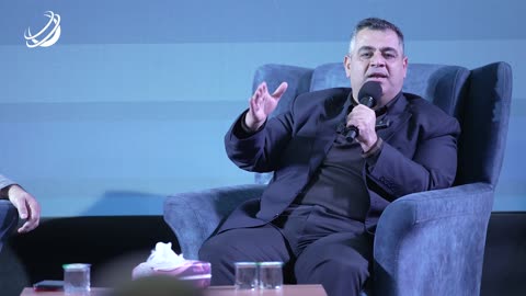 نجل الشهيد القائد الوطني الكبير إسماعيل هينة أبو العبد