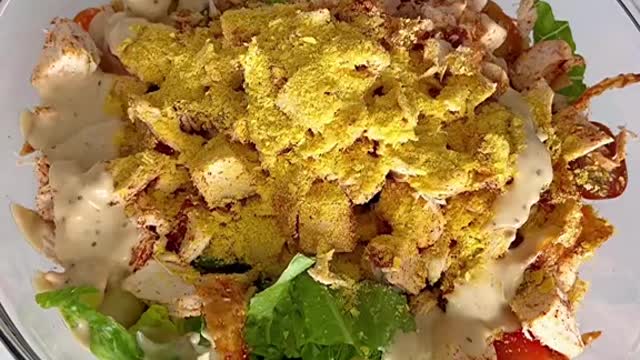 another EASY, HEALTHY LUNCH idea for you! Follow for more recipes like this
